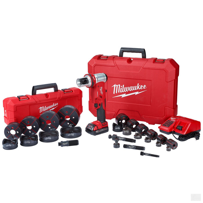 Milwaukee M18™ FORCE LOGIC™ 6T Knockout Tool 1/2" - 4" Kit (2677-23)