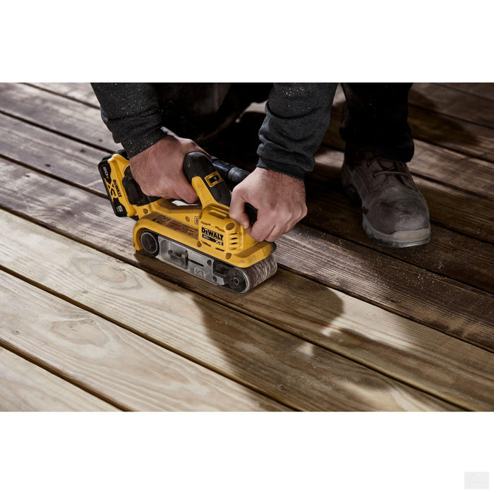 Dewalt 20V MAX* XR® Brushless Cordless Belt Sander (Tool Only) {DCW220B}