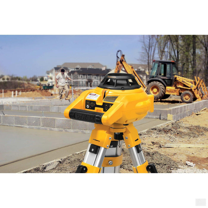 Dewalt Self-Leveling Int/Ext Rotary Laser Kit DW074KD