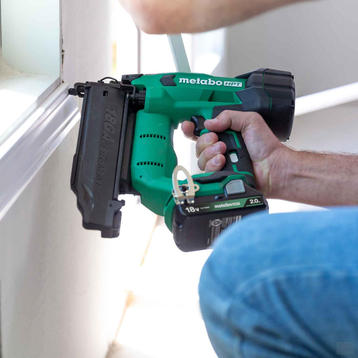 Metabo-HPT 18V MultiVolt Brushless 18-Gauge Compact Brad Nailer 2.0Ah Kit  HPT-NT1850DFTM