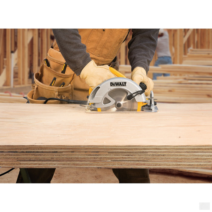 DEWALT 7-1/4" Light Weight Circular Saw [DWE575]