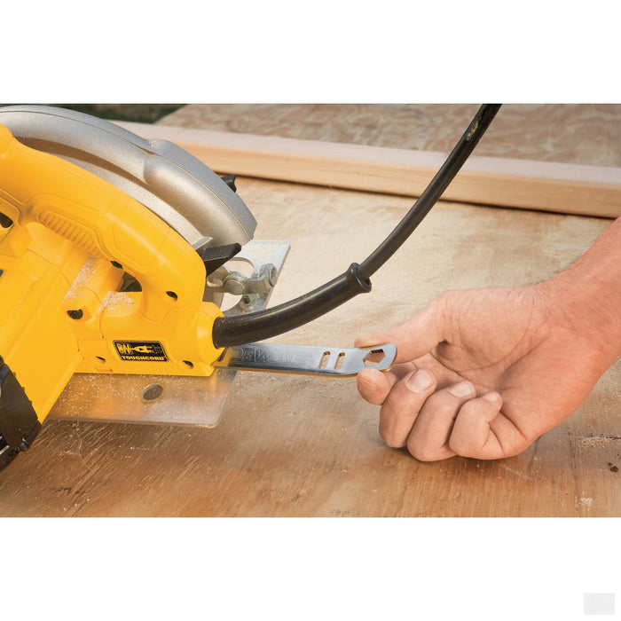 DEWALT 7-1/4" Light Weight Circular Saw [DWE575]