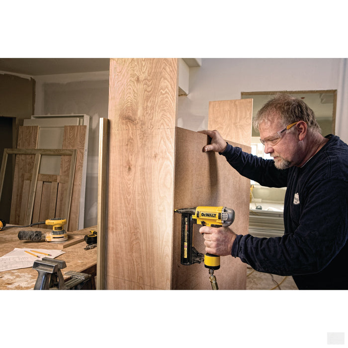 DEWALT 18 GA Finish Stapler [DWFP1838]