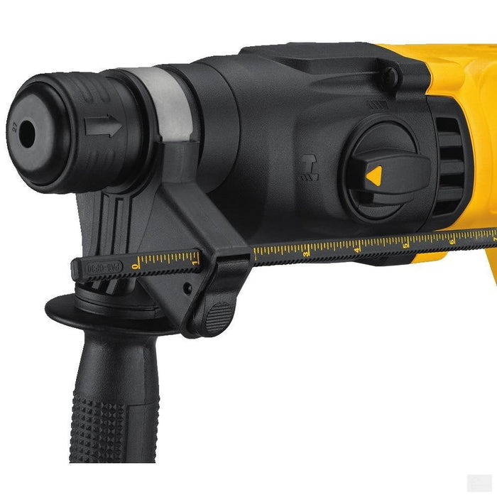 DEWALT- 20V MAX XR BRUSHLESS 1” D-HANDLE ROTARY HAMMER-DCH133M2